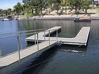 U-Dock with Gangway